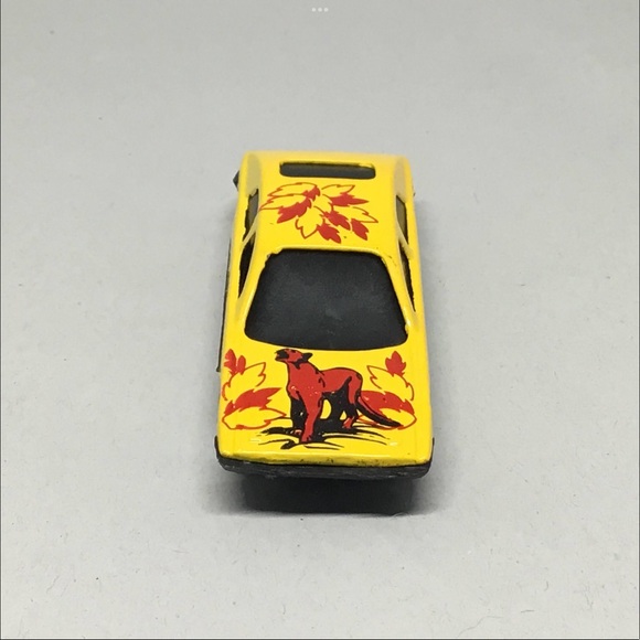Vintage 1970s Cougar/Cat Decal Matchbox Car - Picture 3 of 5